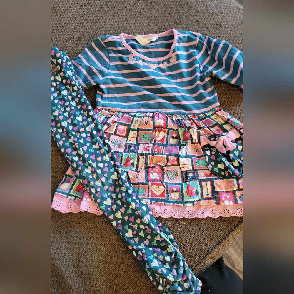 Matilda Jane outfit with hearts size 6